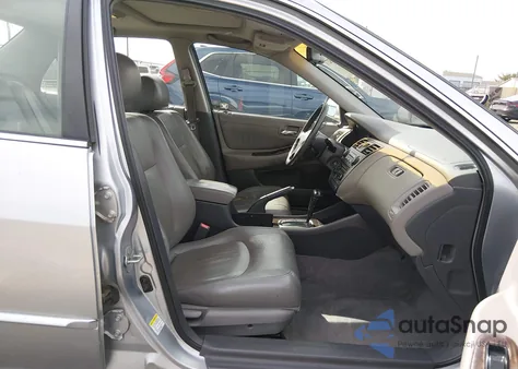 2001 Honda Accord 2.3 Ex z USA, uszkodzony, nr VIN JHMCG56621C020766